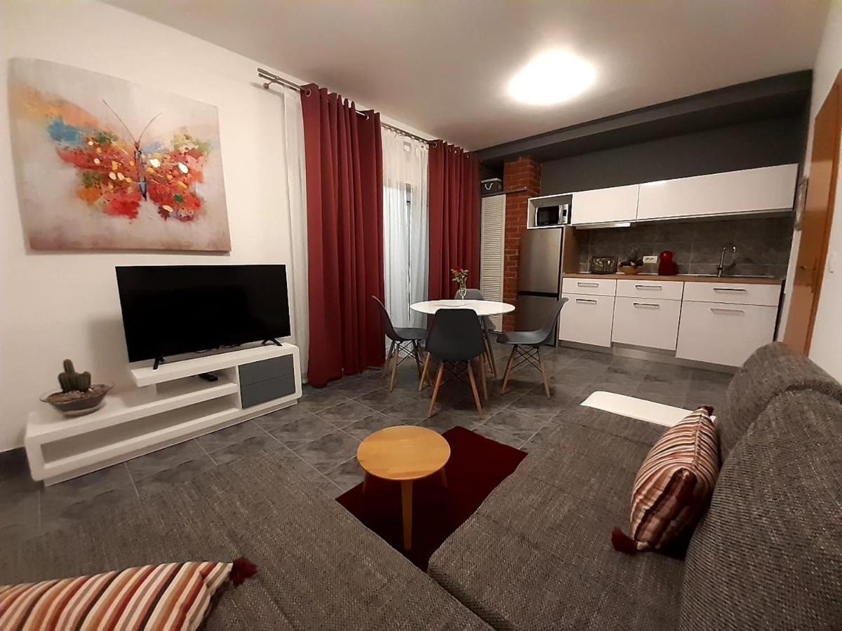 Solis Adriaticum Apartments Jasenice  Eksteriør bilde